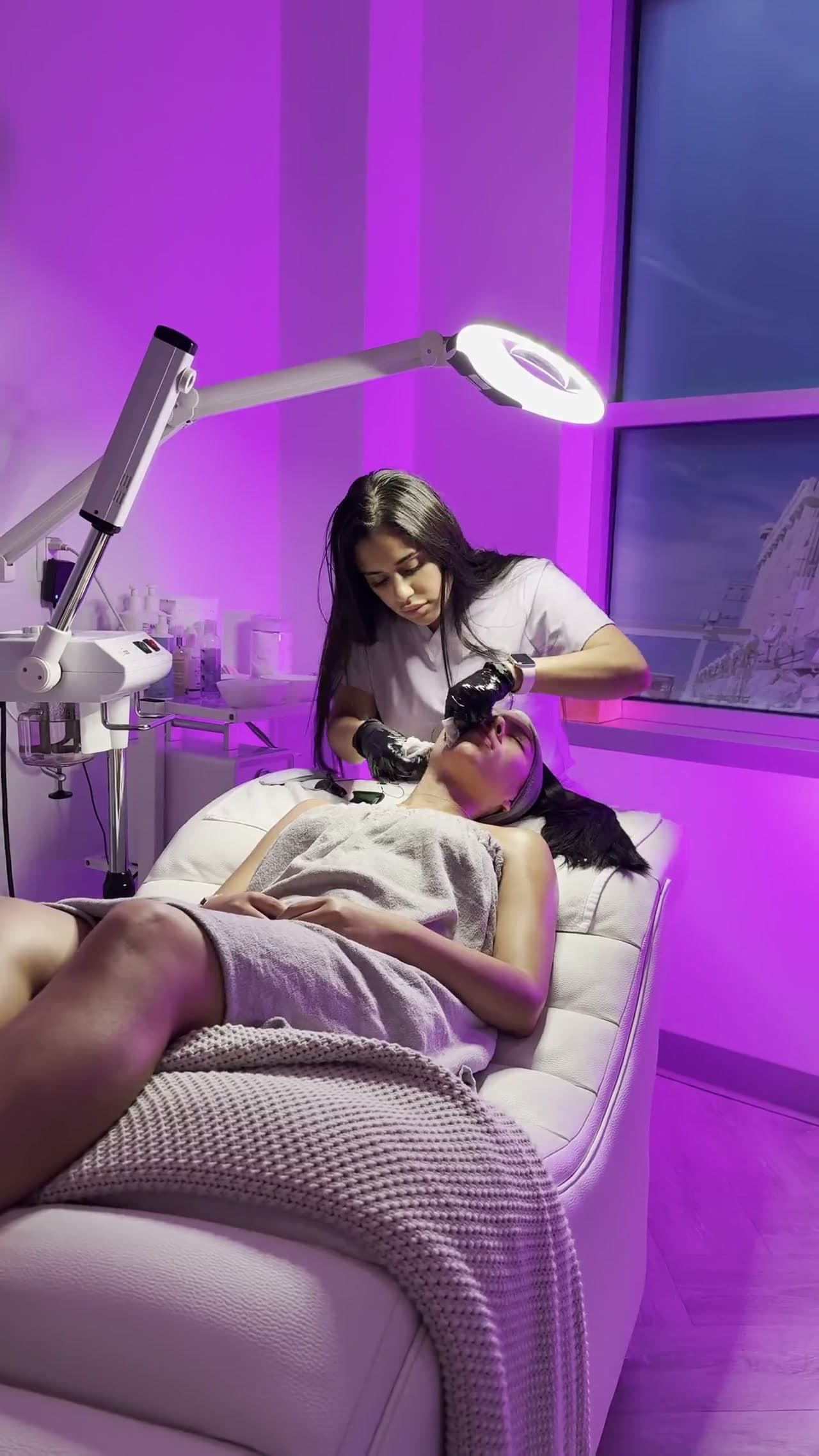 Deep Cleanser Facial